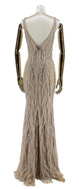 Amber Eleganza Gallakjole set bagfra – DressDesires' kjole viser en unik rygudskæring med delikate detaljer, ideel til formelle og luksuriøse lejligheder.